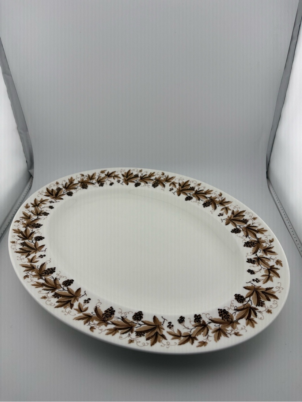 Wedgwood Autumn Vine Oval Platter